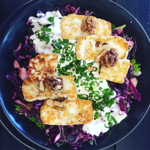 HALLOUMI  SALÁT.jpg
