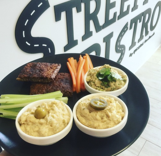 NÁŠE HUMMUS TRIO.jpeg